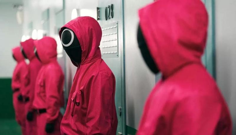 Создатель сериала «Игра в кальмара» рассказал о потере 10 зубов
